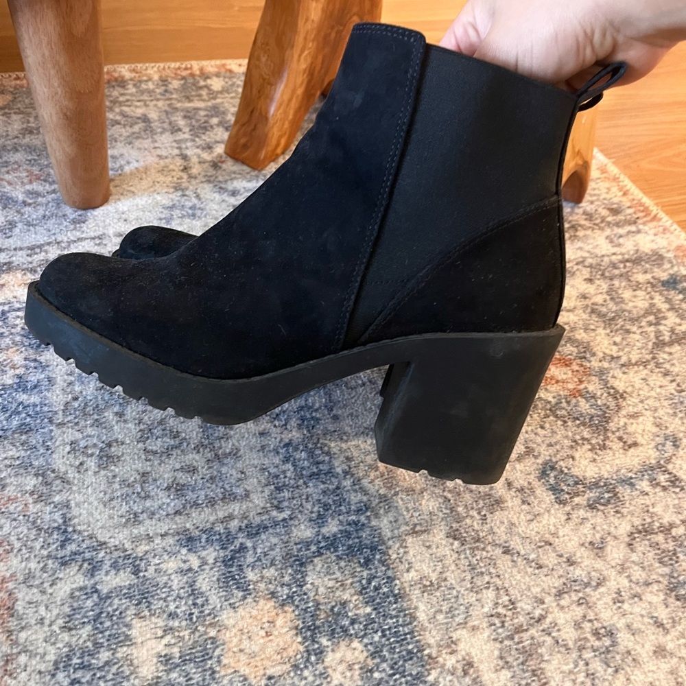 H&M Black Heeled Booties Size 7